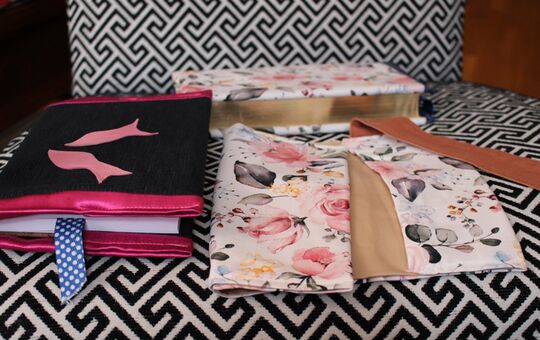 Obaly rôzne | ŠITÍ - OBALY NA KNIHY